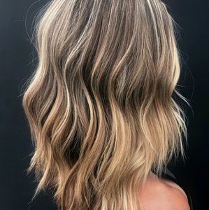 Meet your Posher, Molly